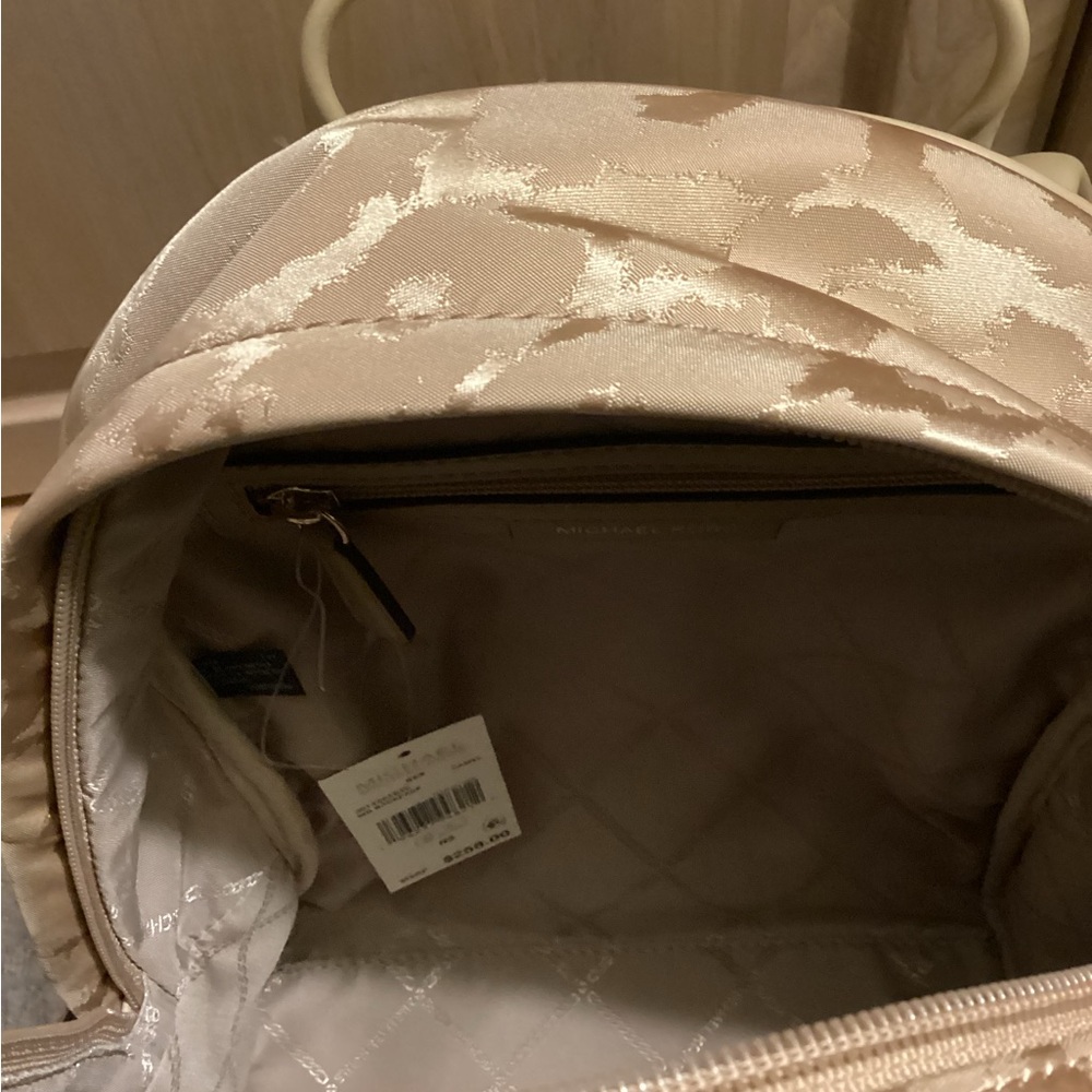 Authentic Michael Kors Backpack - Picture 5 of 5